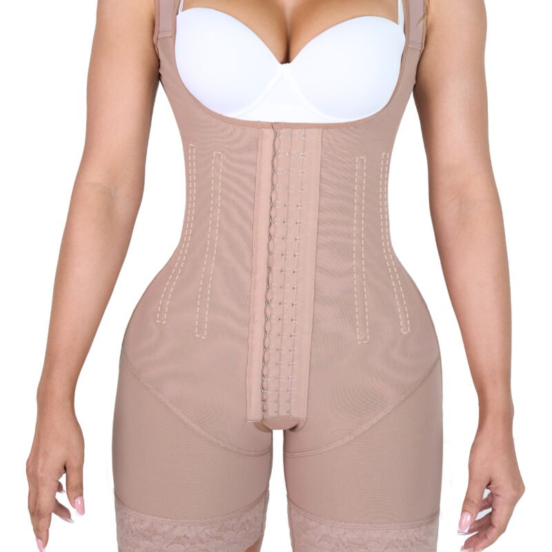 Model Wearing Hourglass Full Body with 7 Rods – Max Compression